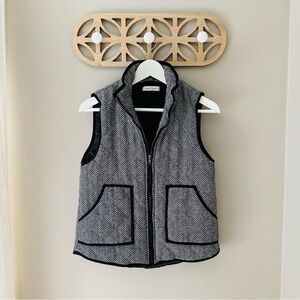 Honey Punch Herringbone Quilted Vest Black/White Sz Small
